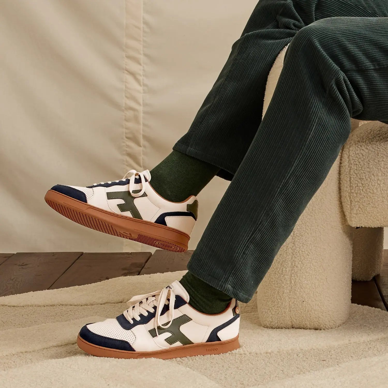 FAGUO -  BASKETS HAZEL ÉCRUES & BLEU MARINE -  Klubb