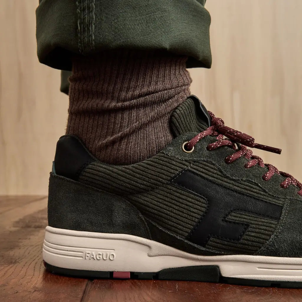 FAGUO -  BASKETS OLIVE VELOURS KAKI -  Klubb