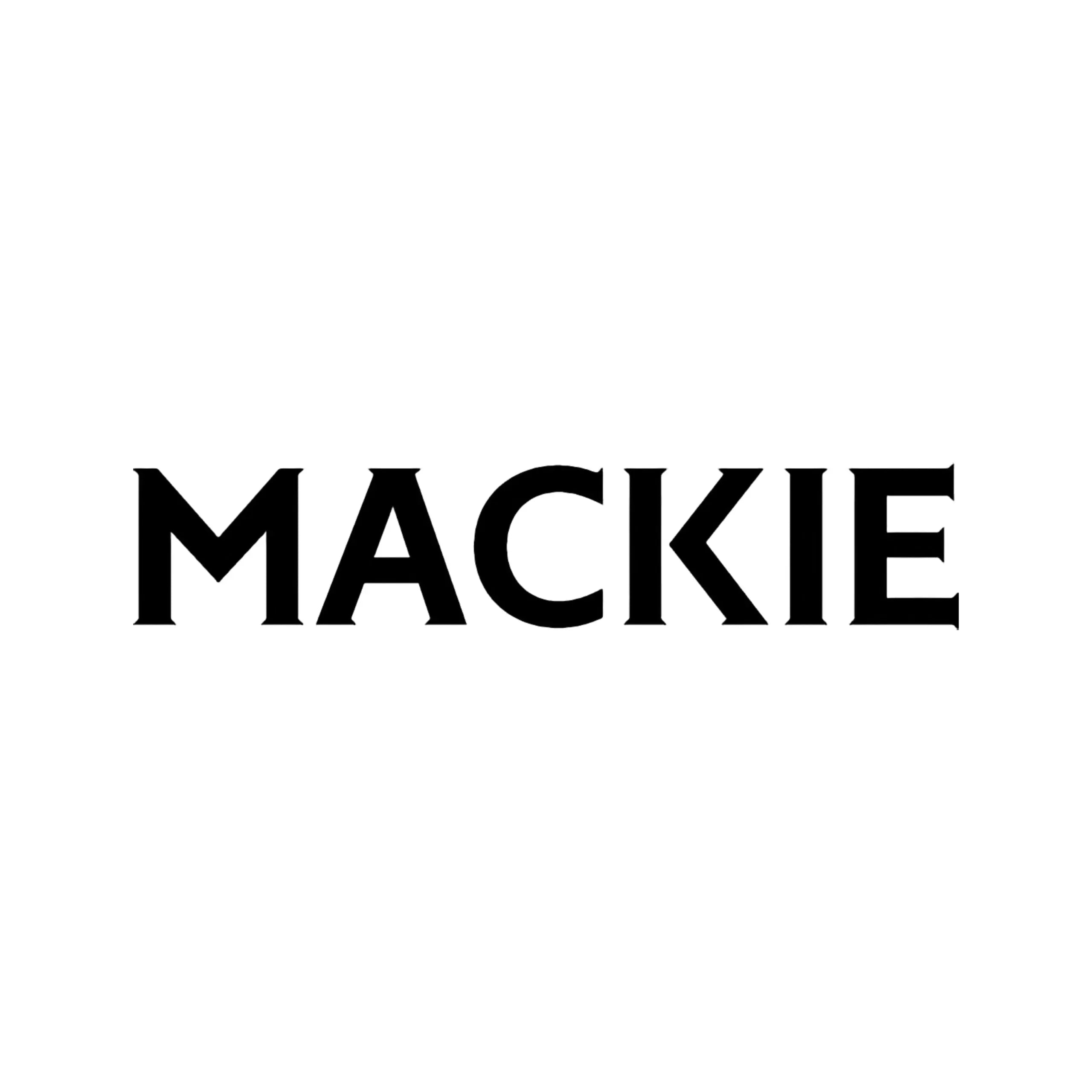 MACKIE chez Klubb
