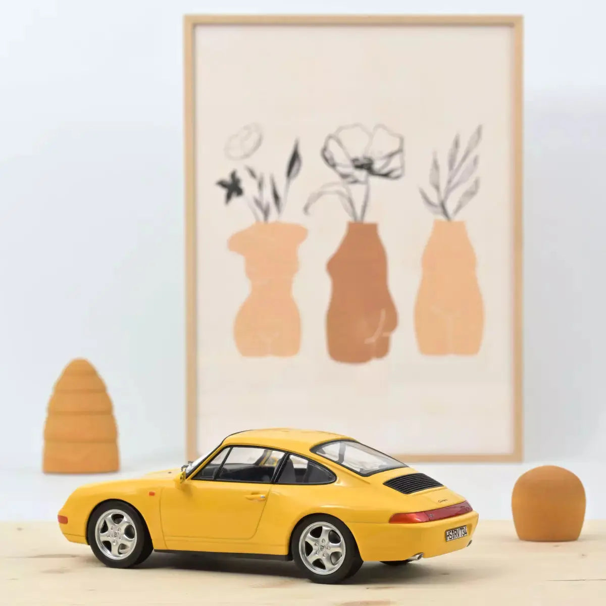 PORSCHE 911 CARRERA 1994 JAUNE - 1/18 NOREV -  Klubb
