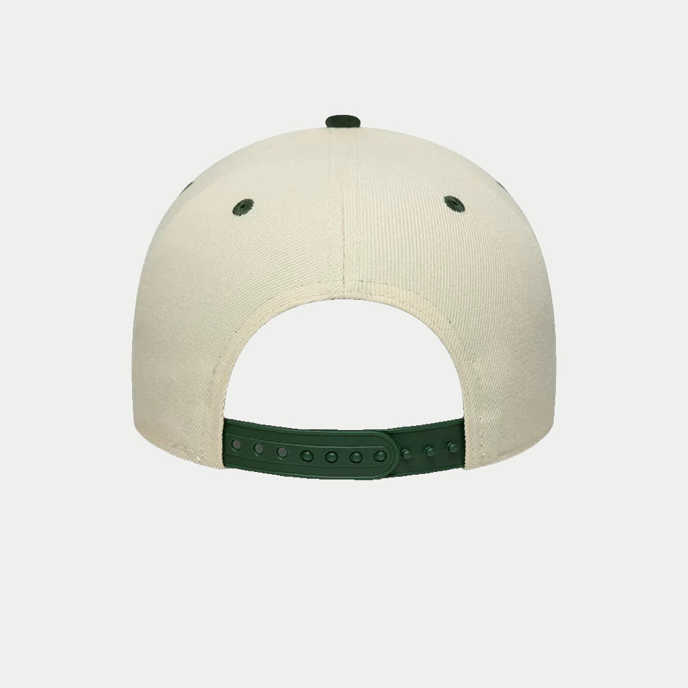 Casquette 9Forty E-Frame New York Yankees suédine crème et vert New Era - vue de dos, fermeture snapback crème