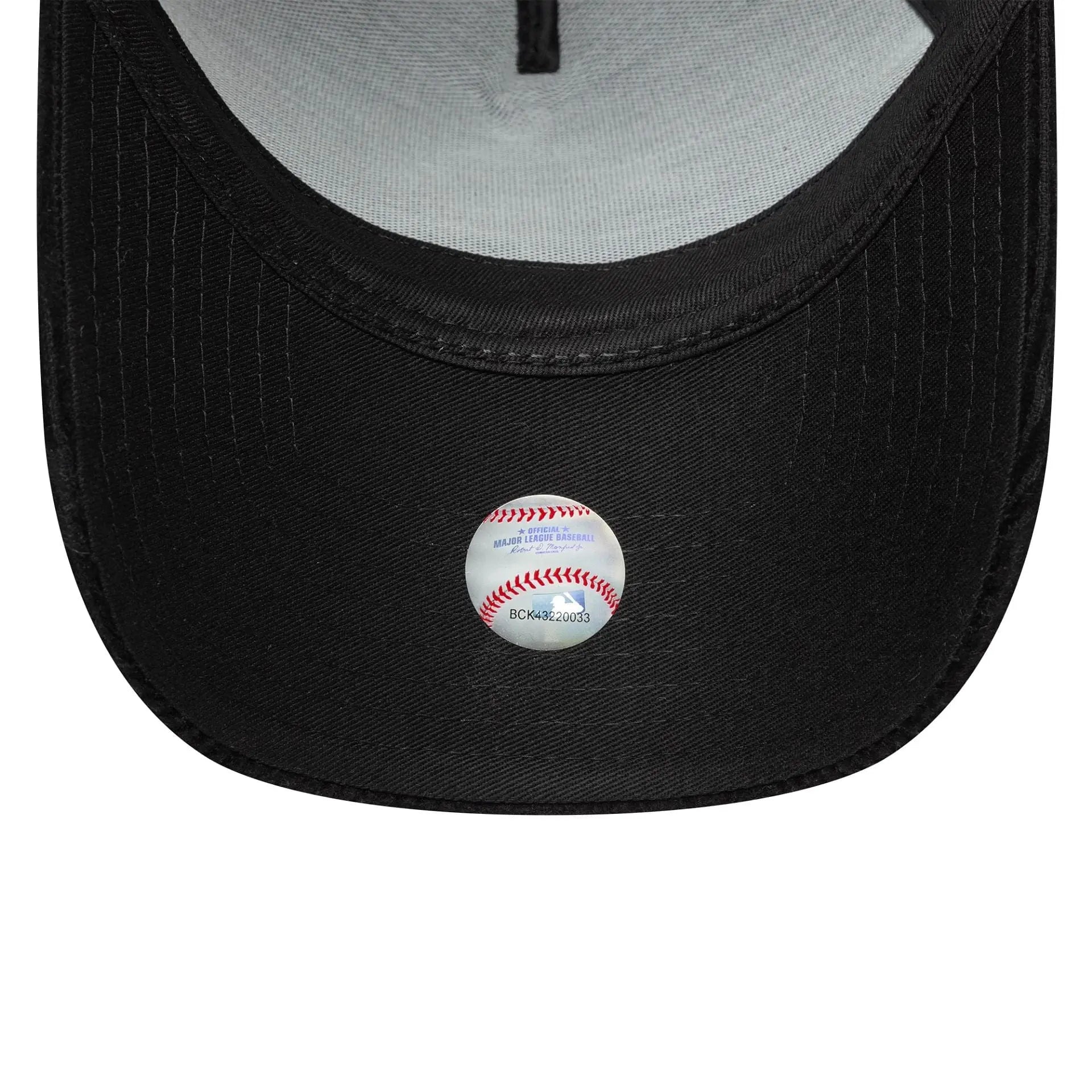 NEW ERA -  CASQUETTE 9FORTY E-FRAME NEW YORK YANKEES VELOURS NOIR -  Klubb