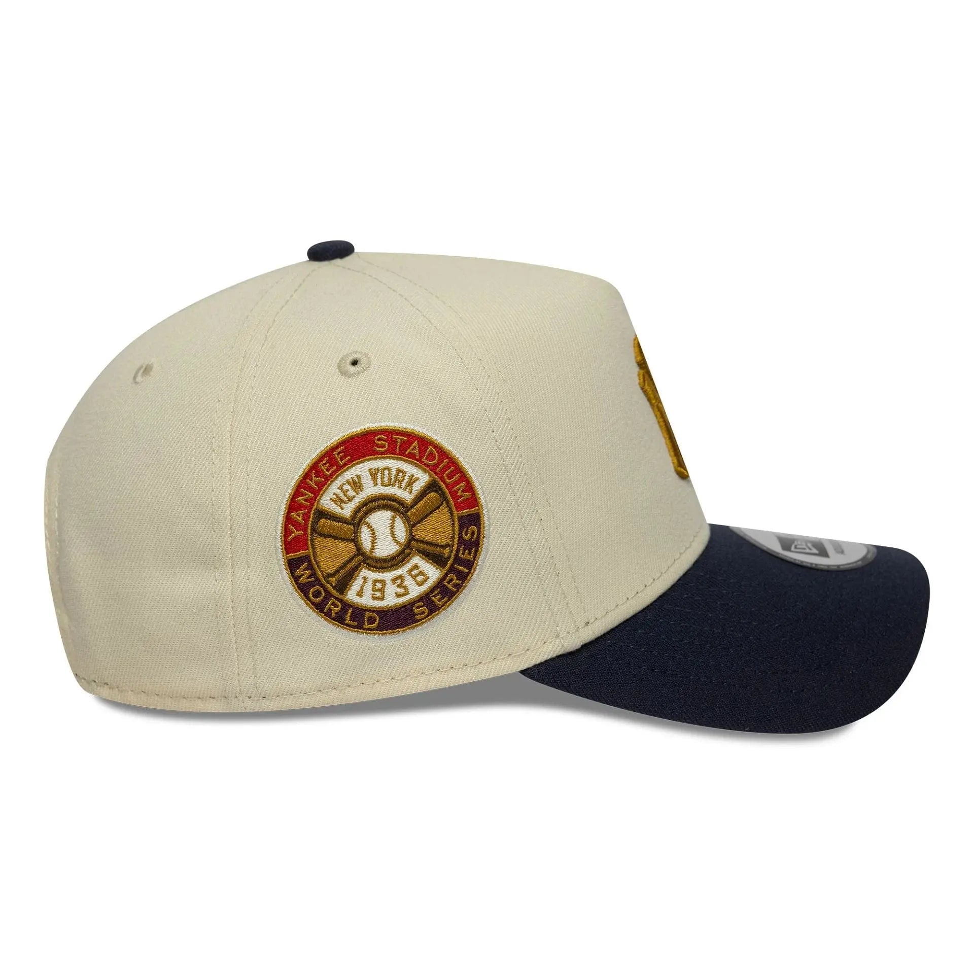 NEW ERA -  CASQUETTE 9FORTY E-FRAME NEW YORK YANKEES WORLD SERIES PATCH CRÈME -  Klubb