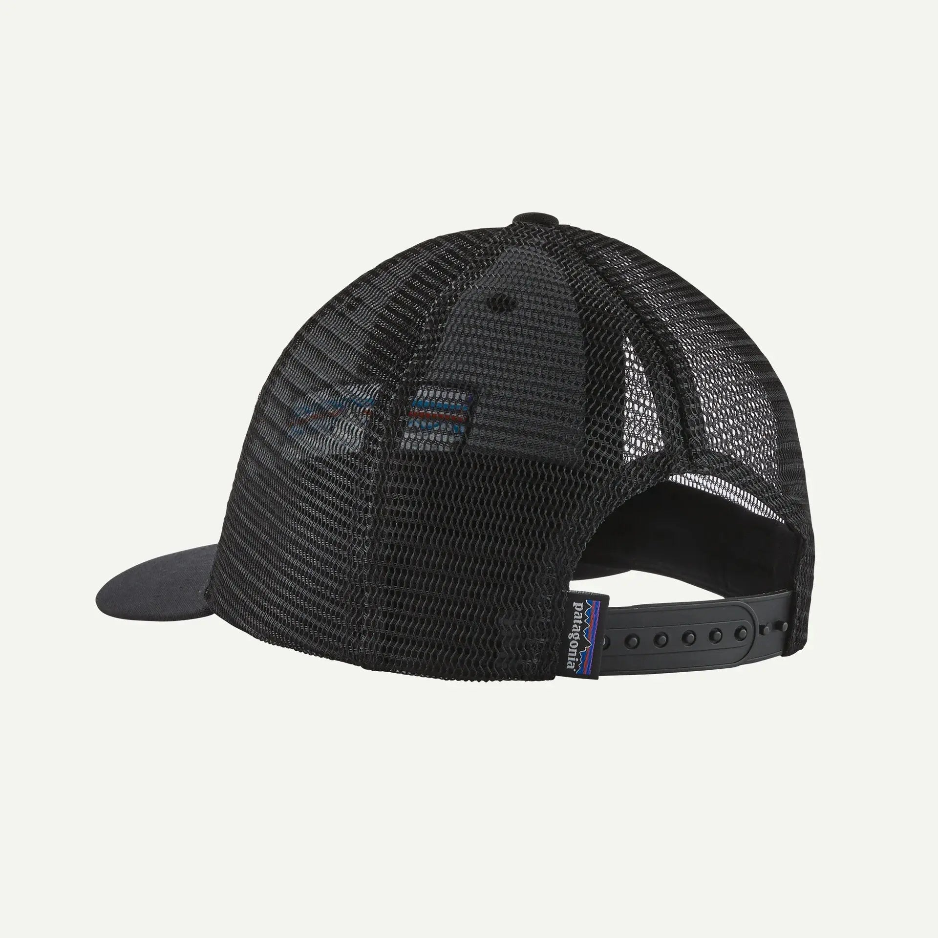 PATAGONIA -  CASQUETTE P-6 LOGO LOPRO TRUCKER BLACK -  Klubb