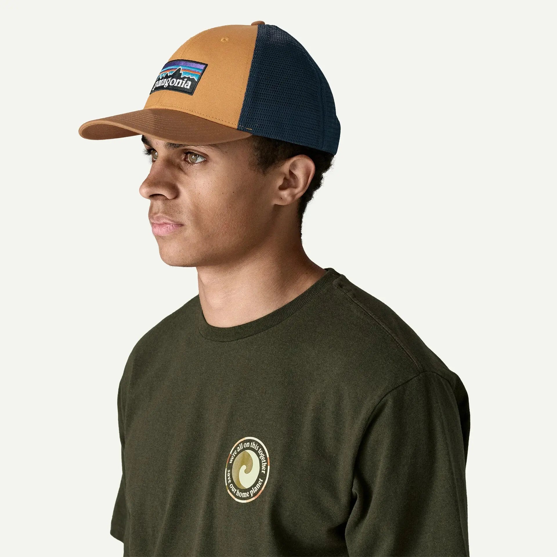 PATAGONIA -  CASQUETTE P-6 LOGO LOPRO TRUCKER TALON GOLD -  Klubb