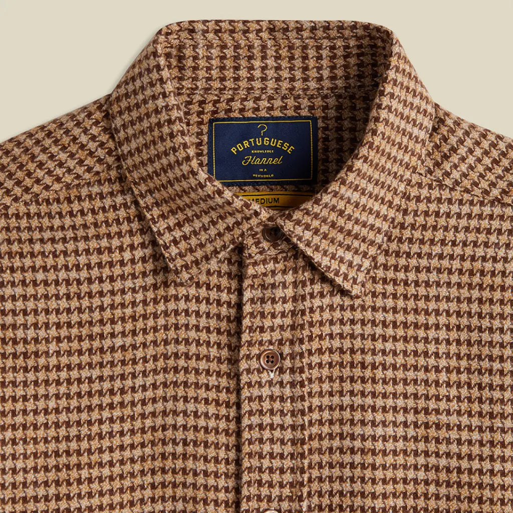 PORTUGUESE FLANNEL -  CHEMISE ABSTRACT PIED POULE BROWN -  Klubb