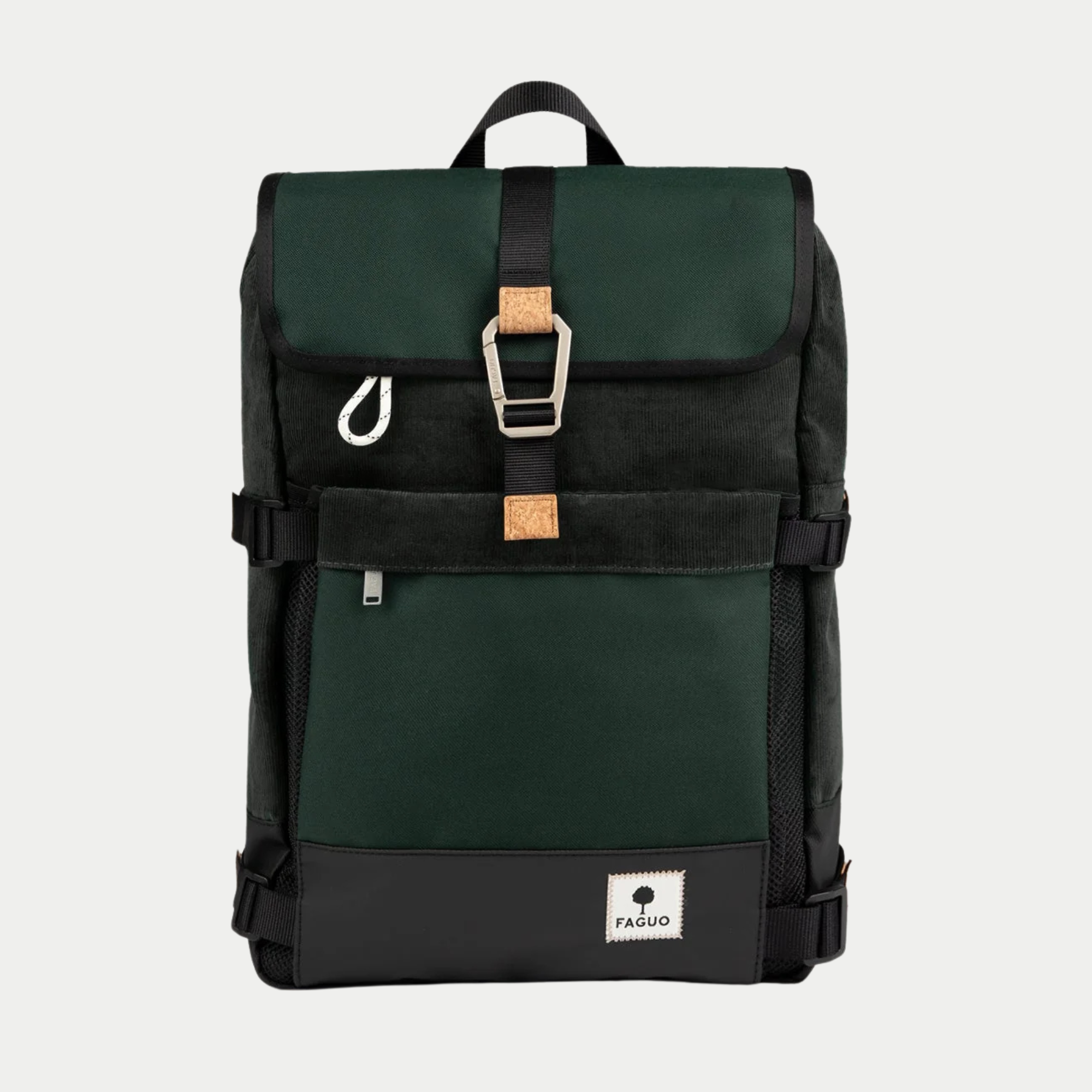 Sac à dos Faguo Commuter 2.0 vert foncé de face, rabat à mousqueton et empiècements en velours côtelé