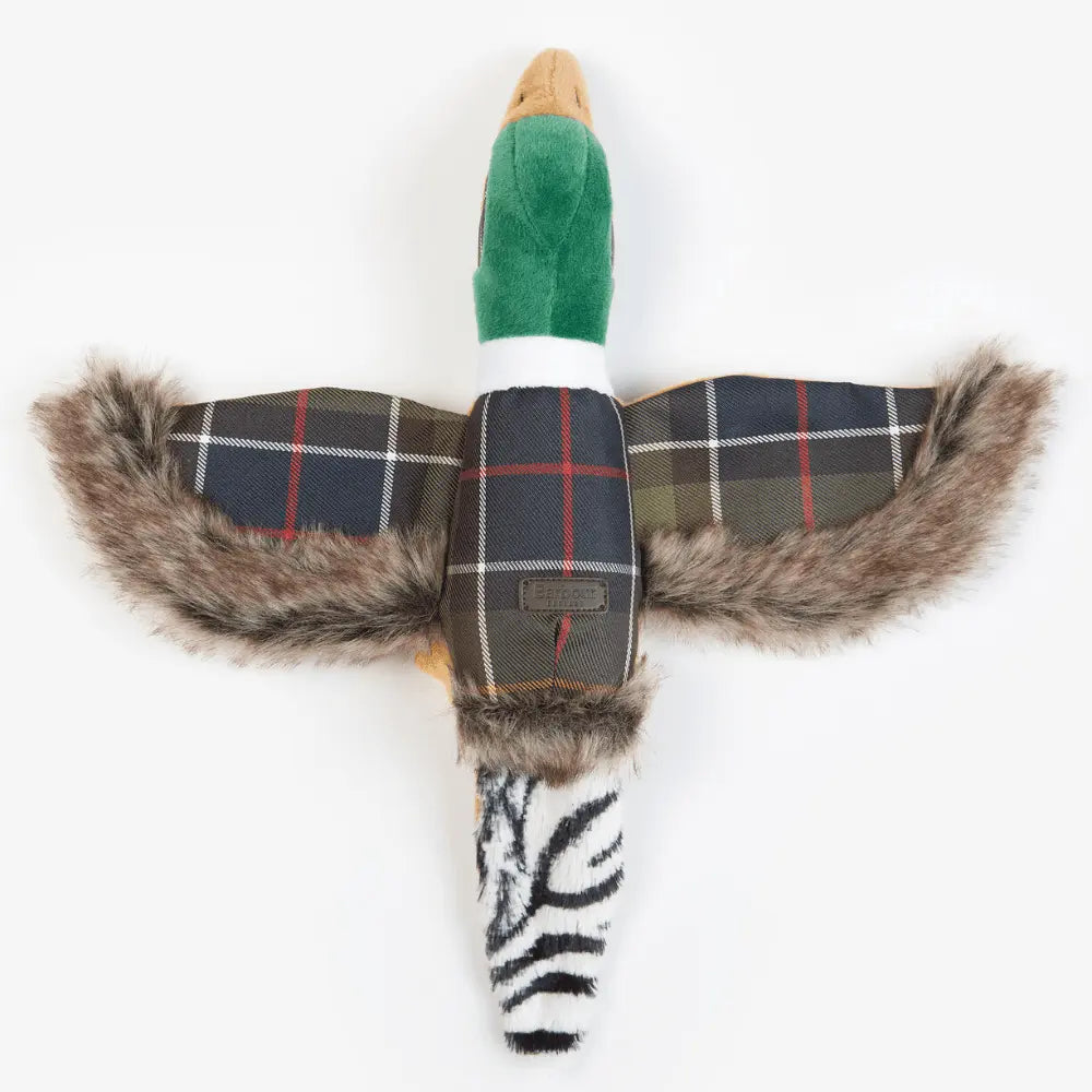Jouet faisan Barbour vu de dos, ailes ouvertes en tartan et fausse fourrure, queue rayée noir et blanc