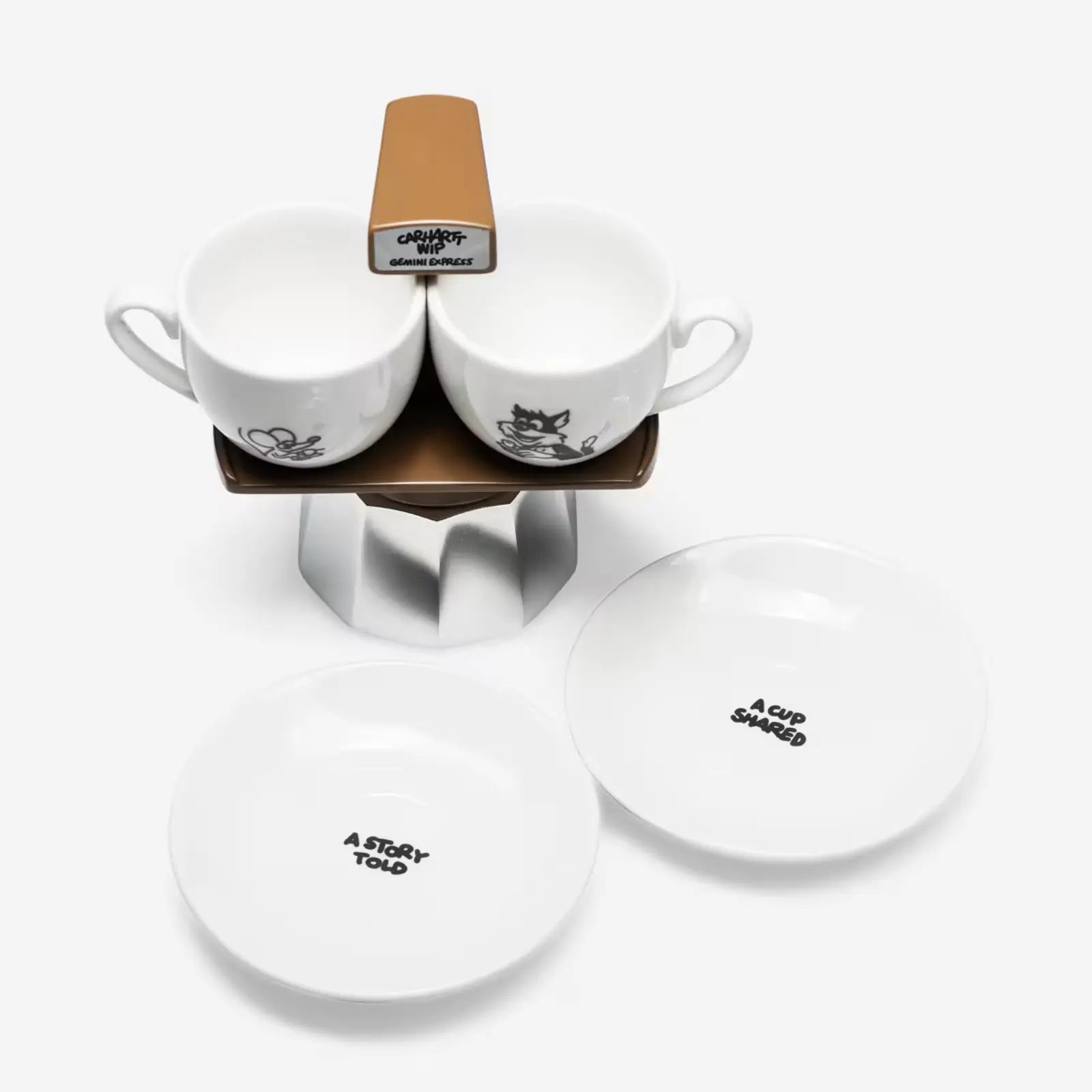 Machine à expresso Gemini Express Carhartt WIP - détail set complet tasses et soucoupes