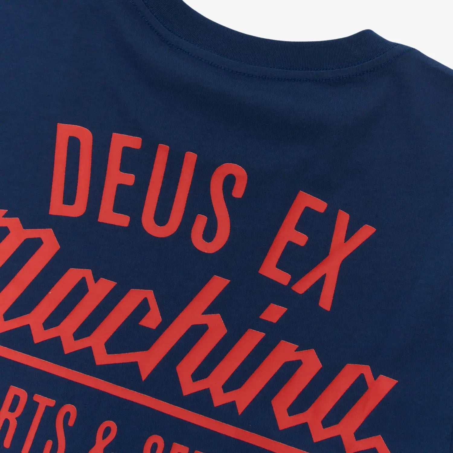 DEUS EX MACHINA -  T-SHIRT OVERBITE -  Klubb