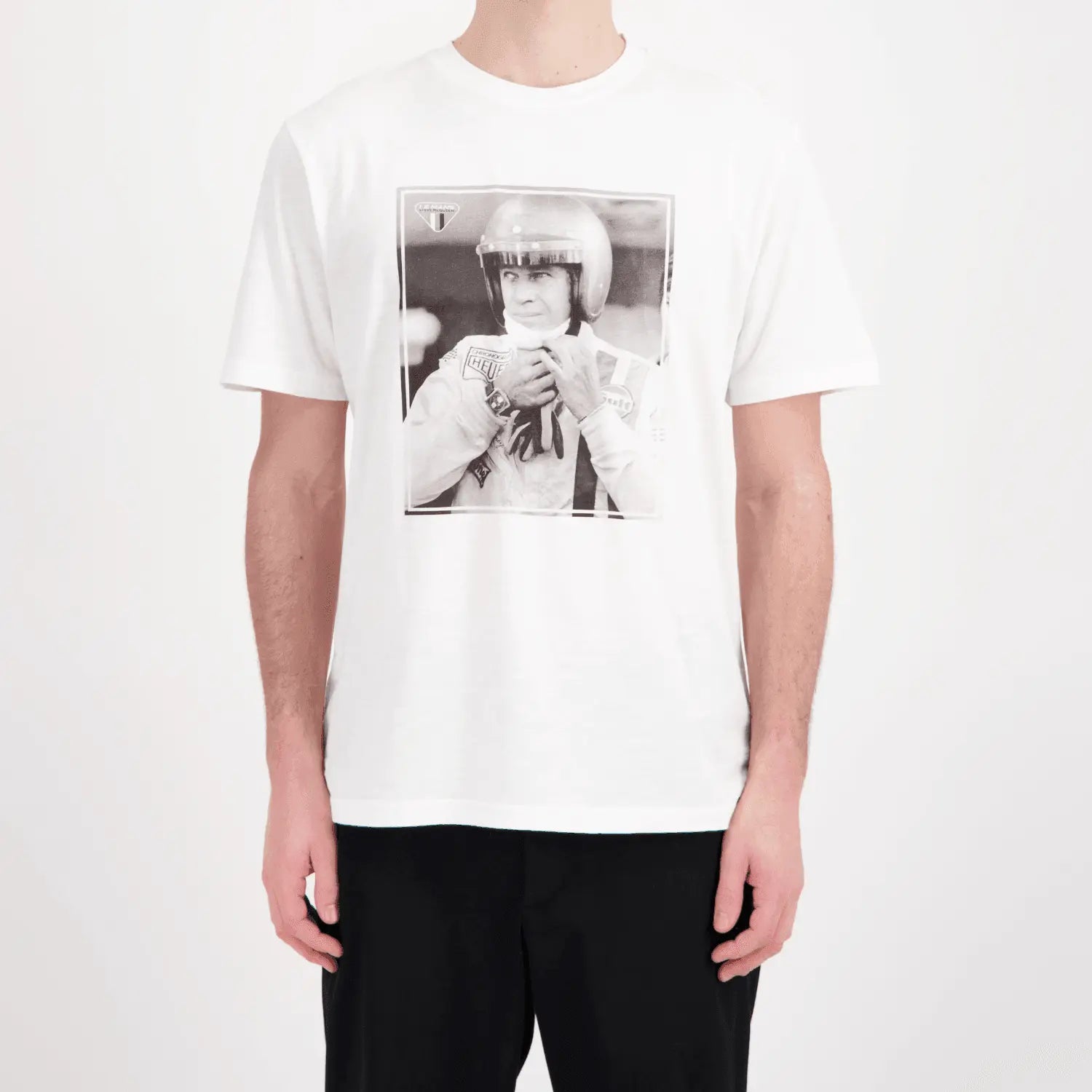 T-SHIRT PORTRAIT