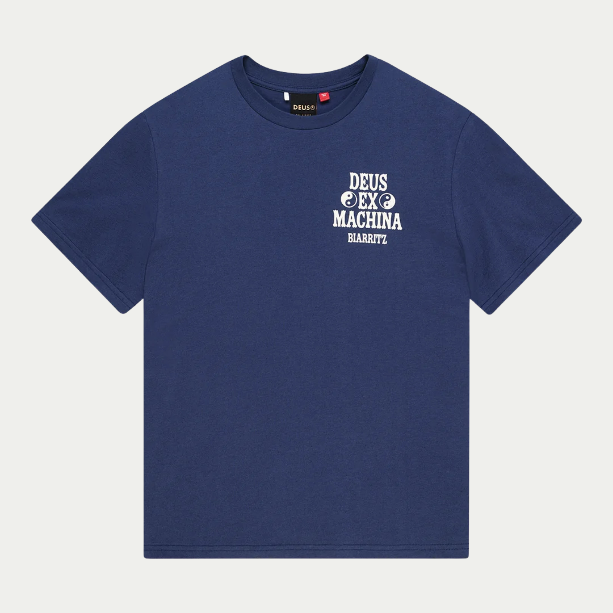 T-shirt Biarritz Ceramic bleu marine Deus Ex Machina, vue de face à plat, imprimé écru en haut de poitrine droite