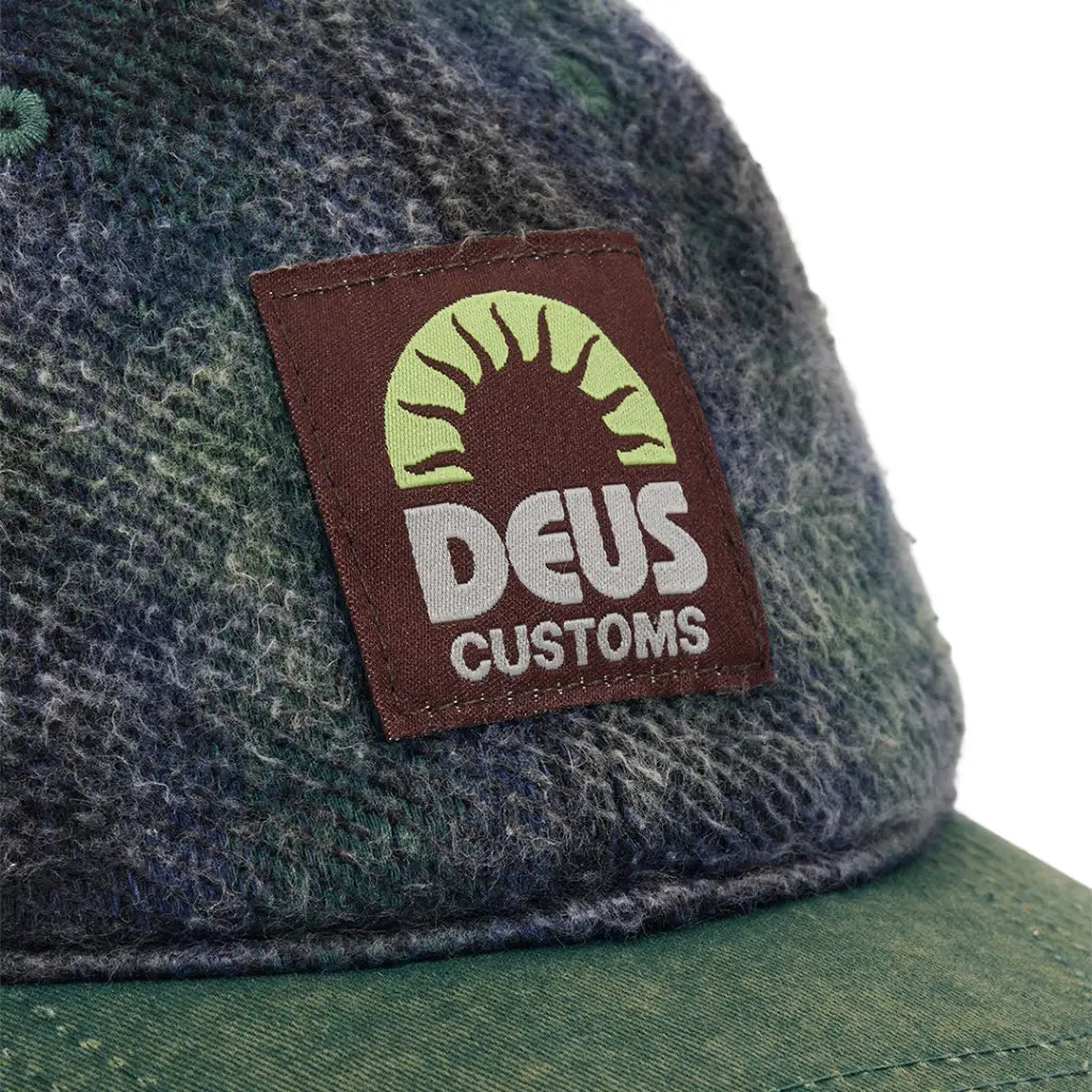 DEUS EX MACHINA -  VACAY CHECK CAP BLACK -  Klubb