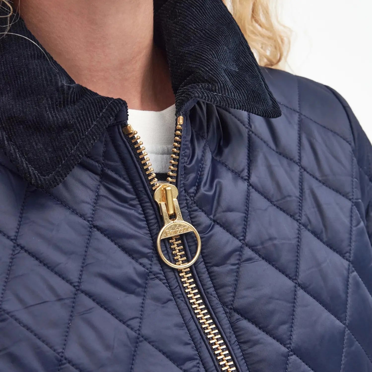 BARBOUR -  VESTE MATELASSÉE FITTED BEADNELL NAVY -  Klubb
