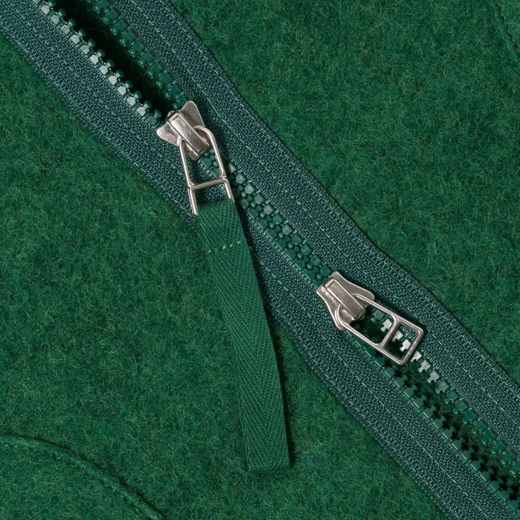 UNIVERSAL WORKS -  VESTE ZIP LINER LAINE VERT -  Klubb