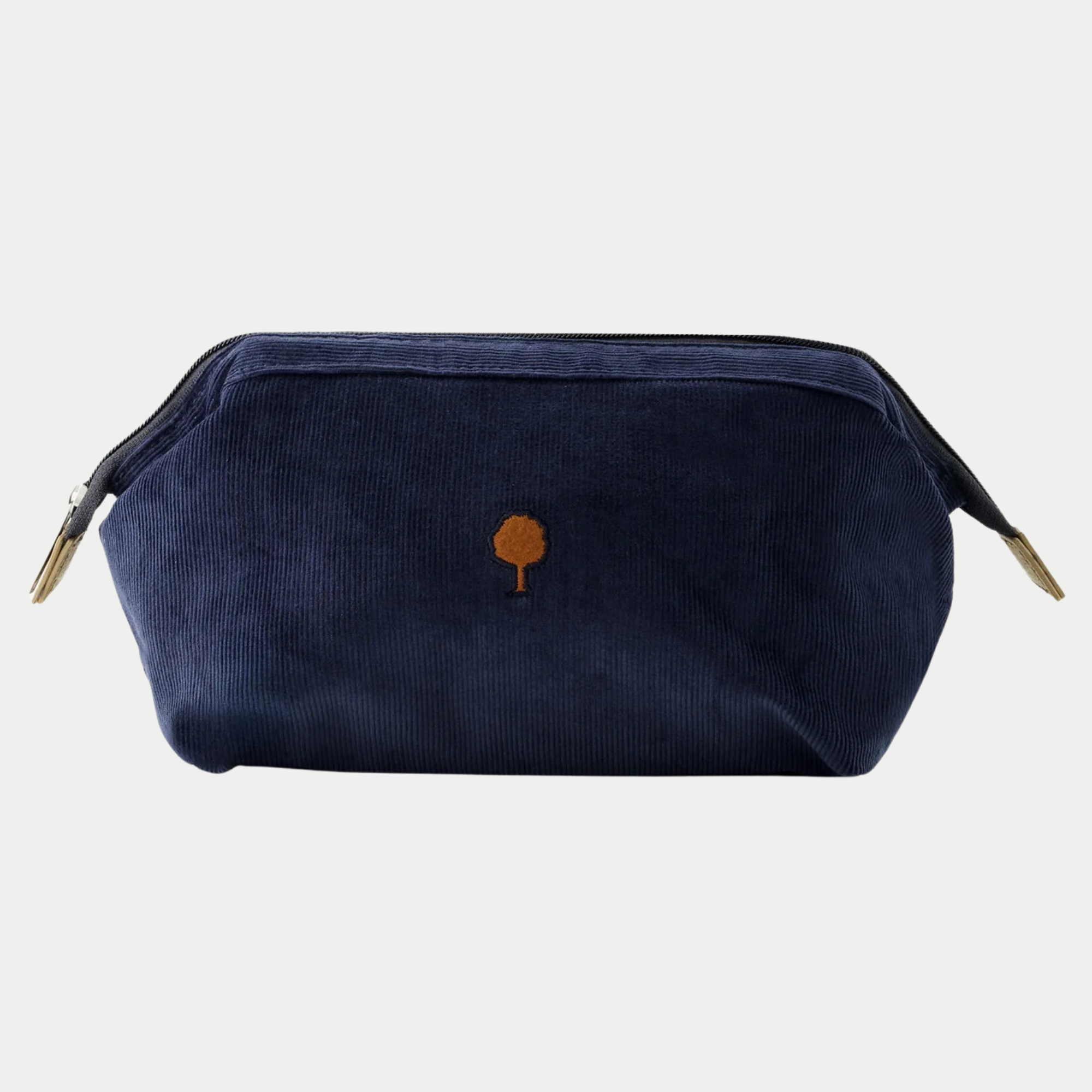 Trousse de toilette Faguo en velours côtelé bleu marine, vue de face fermée, arbre brodé orange au centre