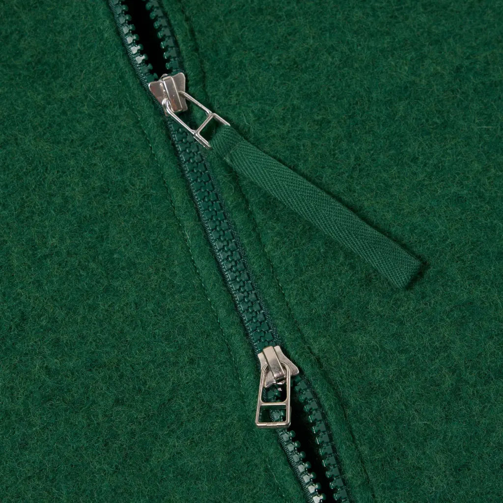UNIVERSAL WORKS -  ZIP WAISTCOAT GREEN -  Klubb