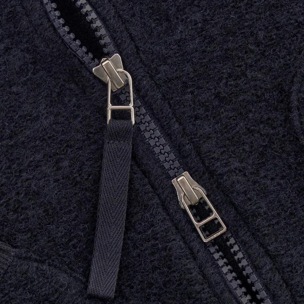 UNIVERSAL WORKS -  ZIP WAISTCOAT NAVY -  Klubb