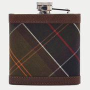 Flasque plate habillée de tartan olive et bleu nuit, bandes de cuir brun surpiquées