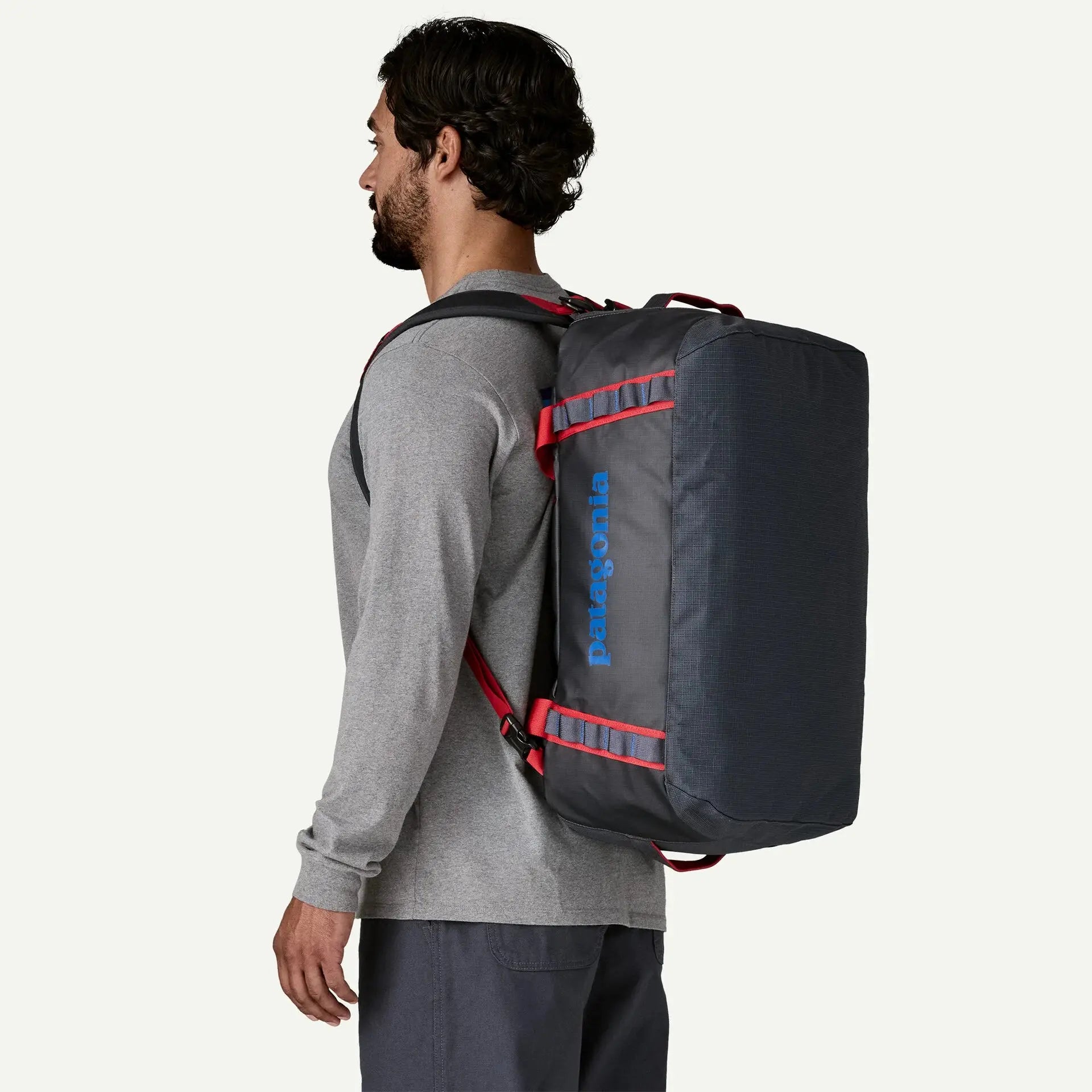 Black Hole Duffel 40l - Smolder Blue / Amanita Red - Patagonia - détail 2