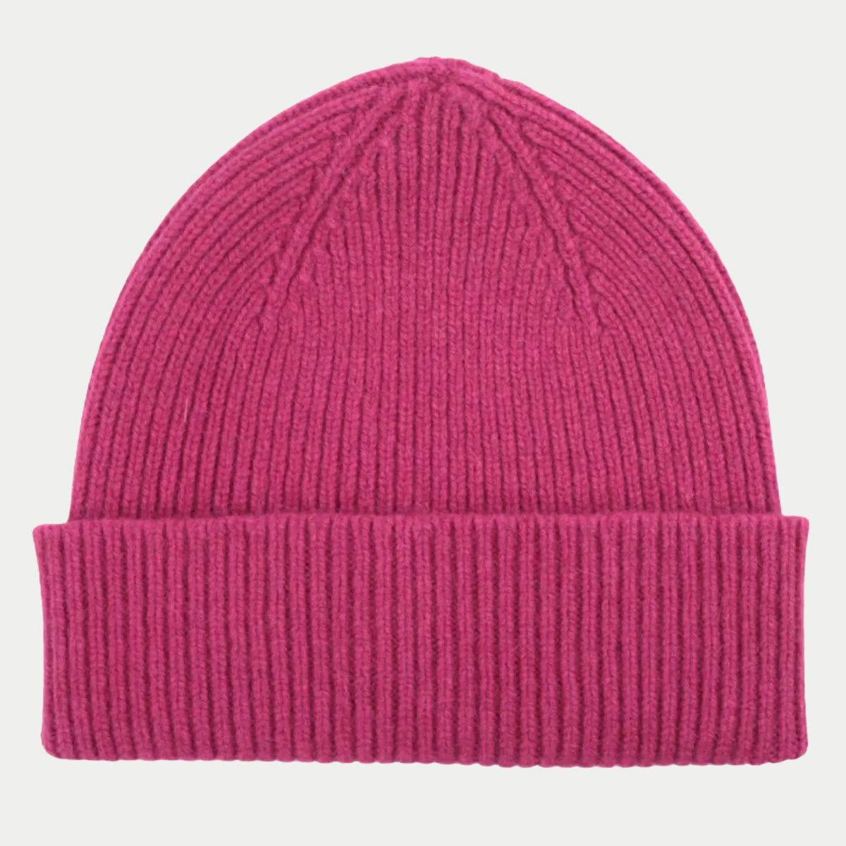 Bonnet Barra Fandango Mackie rose framboise, côtes fines, diminutions en étoile au sommet, revers replié