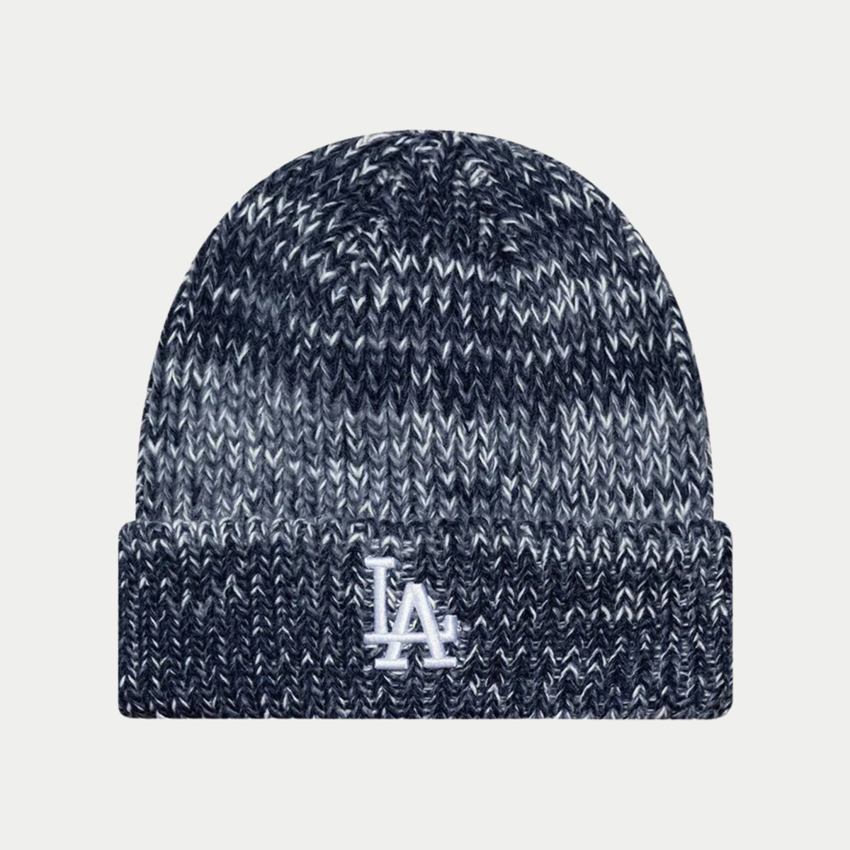 Bonnet LA Dodgers Chunky Knit New Era bleu marine chiné, vue de face avec logo LA brodé blanc sur le revers