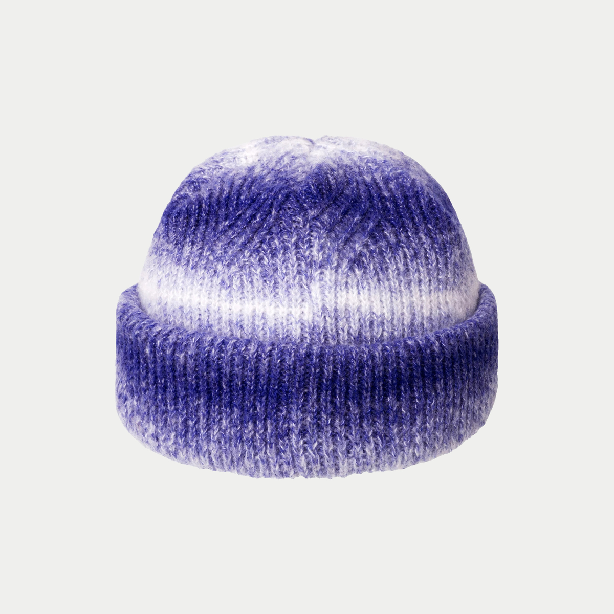 Bonnet réversible Kangol Hazy Indigo vu de dos, version à revers, rayures dégradées bleu indigo et blanc
