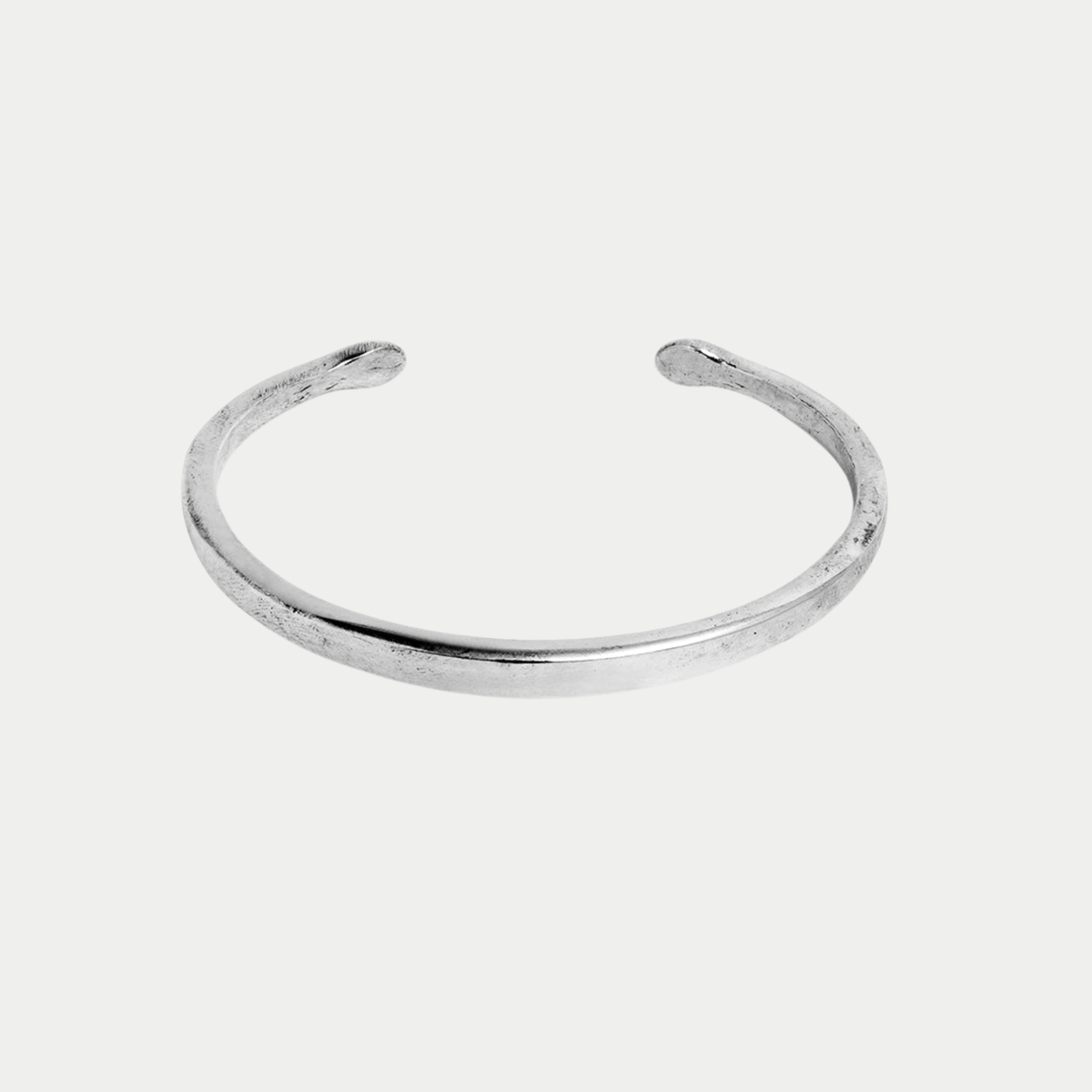 Bracelet jonc ouvert 01 Twojeys argenté, vue de face