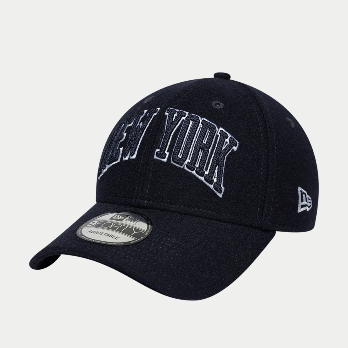 Casquette 9Forty New York Yankees MLB Script bleu marine de trois quarts, inscription New York brodée en arc
