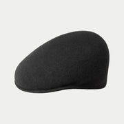 Casquette plate 504 en laine noire Kangol, vue de profil, calotte plate et visière courte souple
