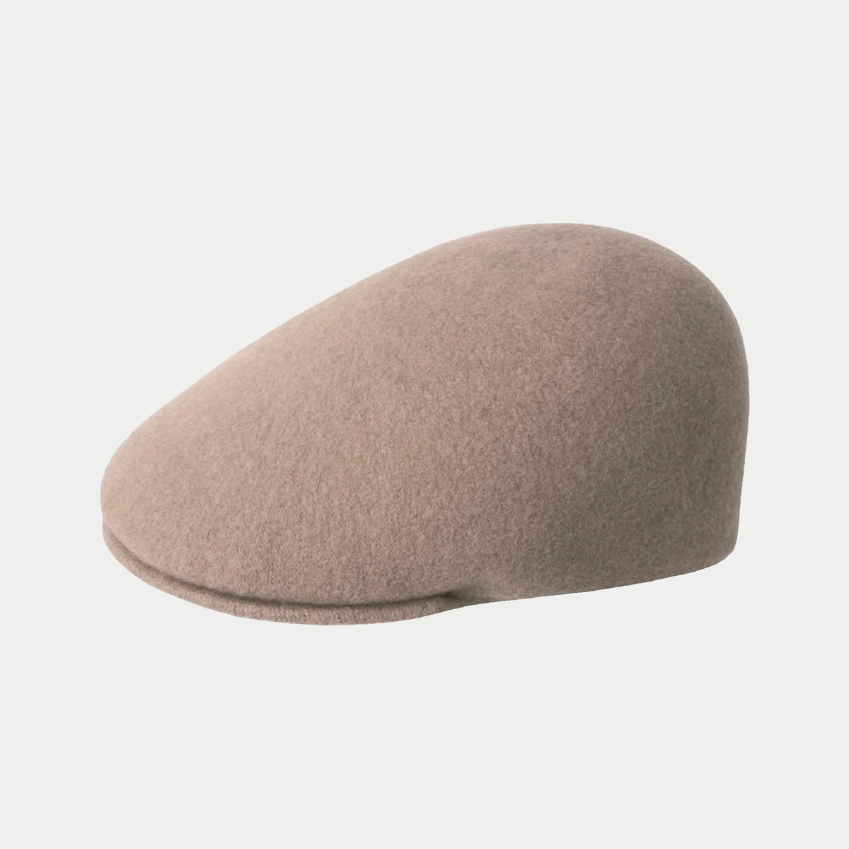 Casquette plate 507 en laine Warm Taupe Kangol, vue de profil, visière courte repliée