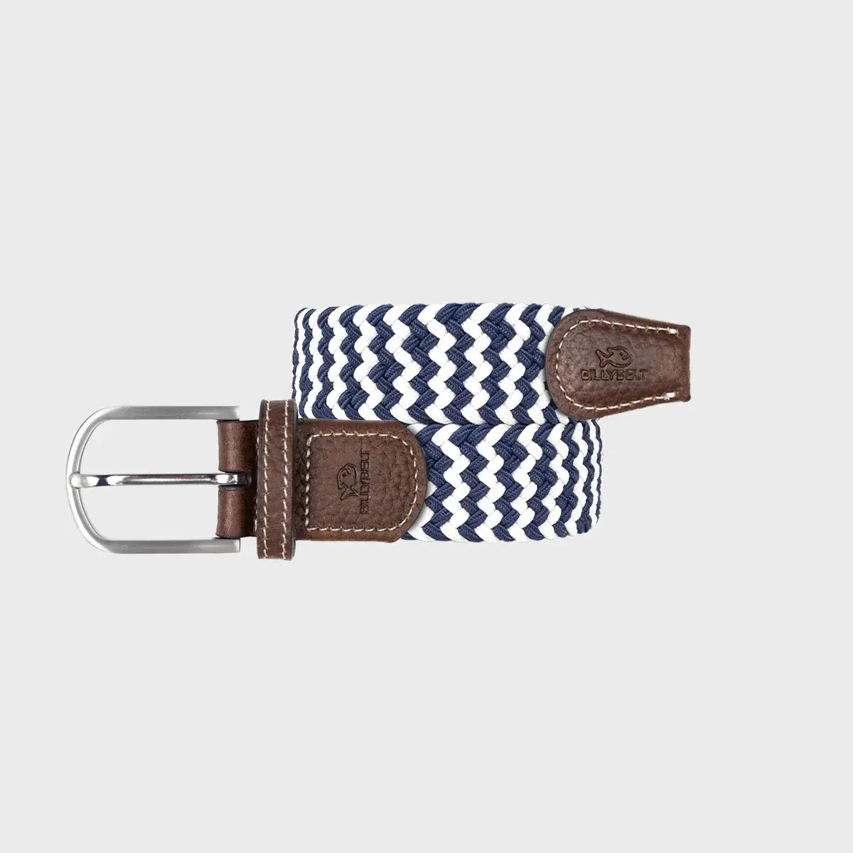 Ceinture tressée Casa BillyBelt bleu marine et blanc enroulée à plat, boucle métal brossé et embouts en cuir marron