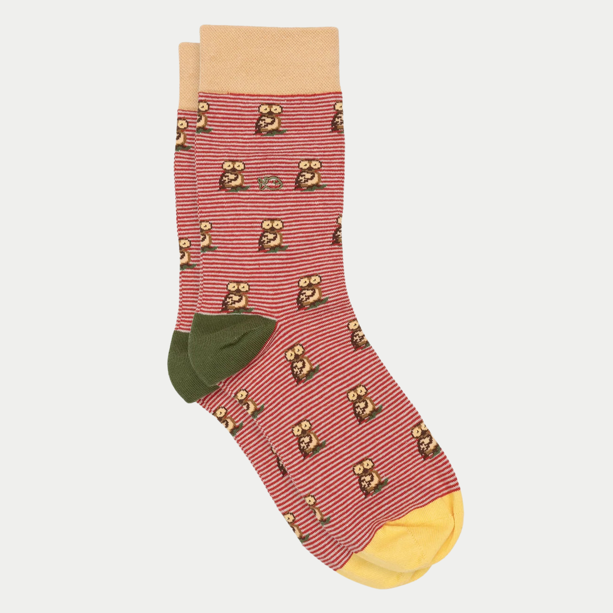 Chaussettes Animaux Hibou BillyBelt à plat : hiboux sur fines rayures rouges et écrues, talon vert olive et pointe jaune