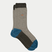 Chaussettes BillyBelt à chevrons kaki et écru à plat, bord-côte et dessous de pied kaki, talon et pointe bleu canard