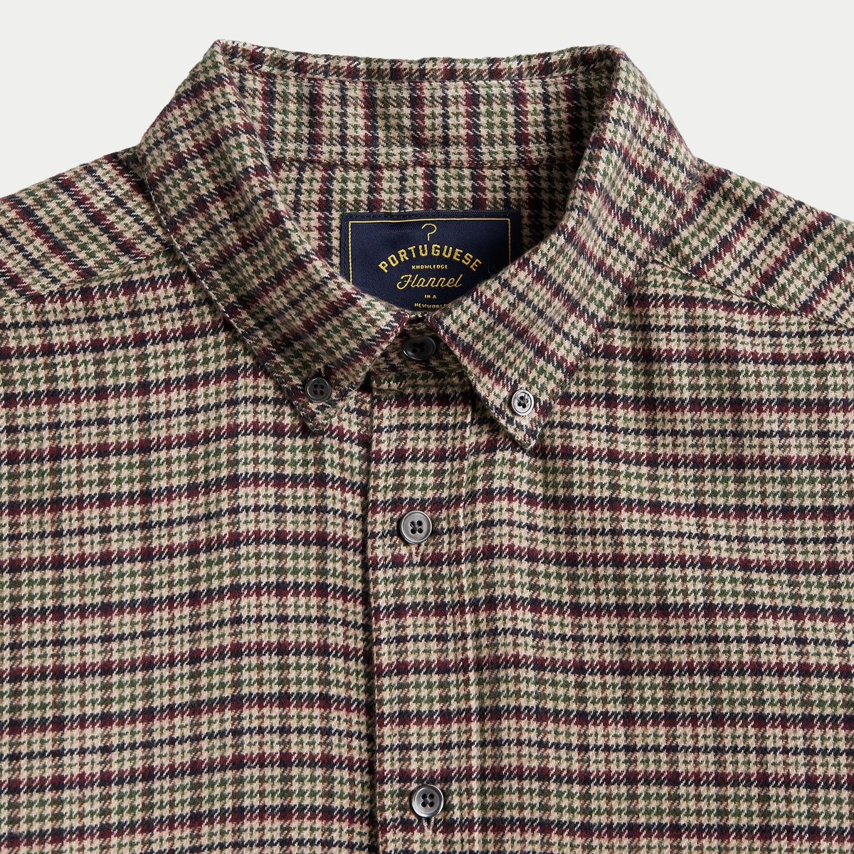 Col boutonné et étiquette Portuguese Flannel de la chemise Feno