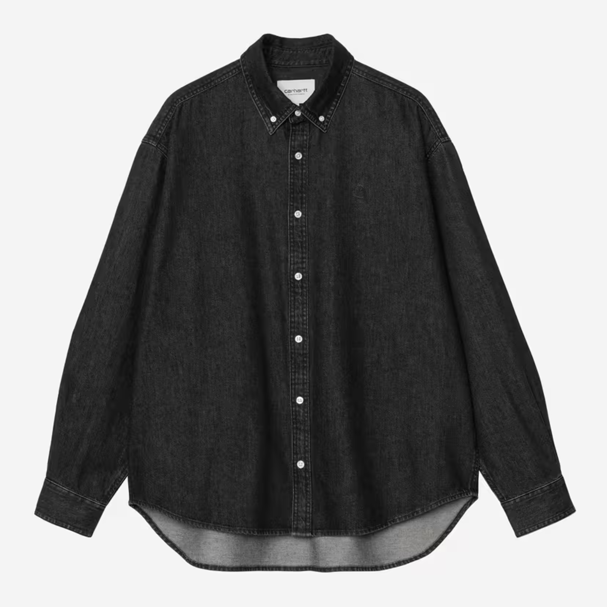 Chemise Lucas Carhartt WIP en denim noir Black Stone Washed, vue de face à plat, col boutonné et logo C brodé