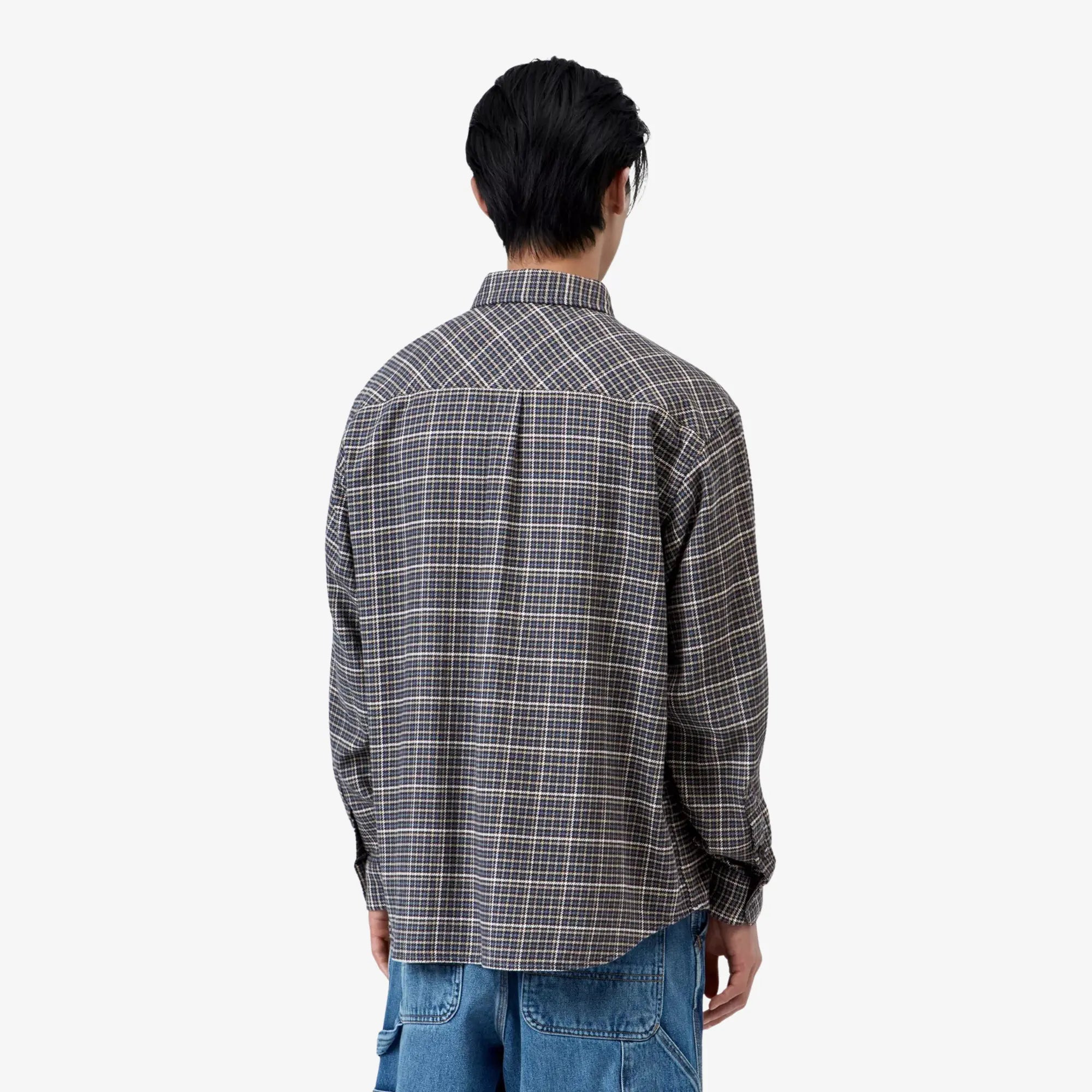 Chemise Carhartt WIP Todrick à carreaux bleu-gris portée, vue de dos coupe décontractée