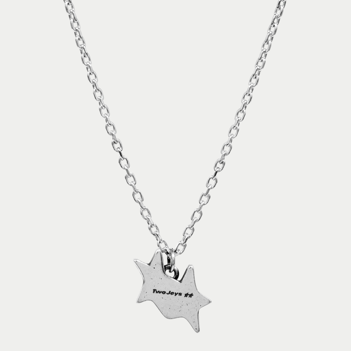 Collier Tilted Twojeys - revers poli du pendentif étoiles gravé Two Jeys