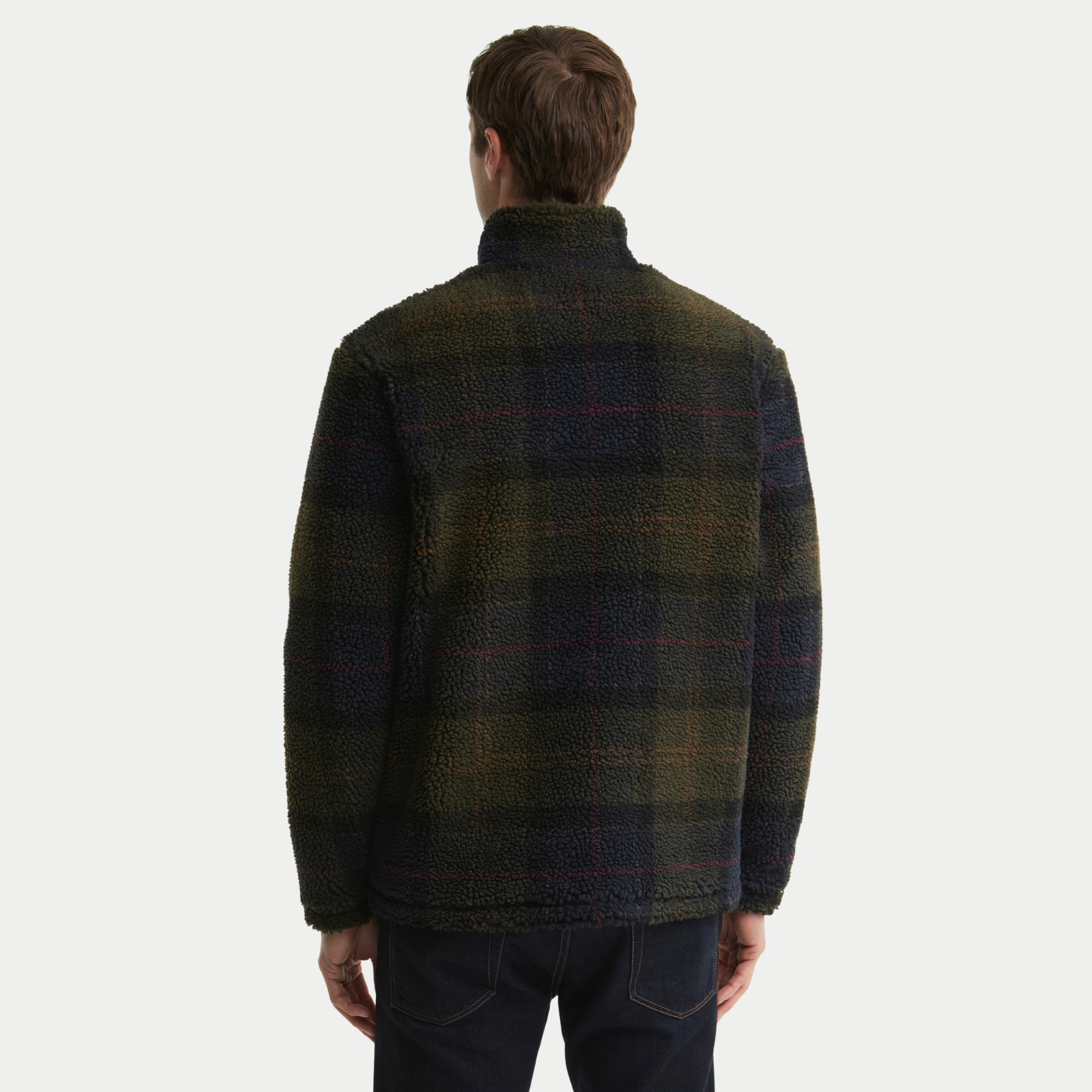 Polaire sherpa Barbour tartan olive foncé vue de dos, carreaux marine alignés sur les épaules