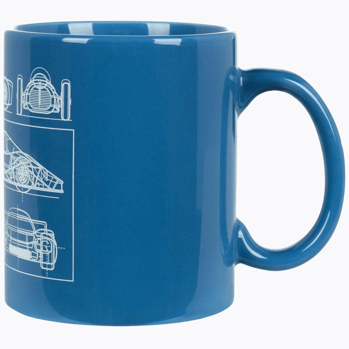 Mug bleu vu de trois quarts, anse à droite et plans de prototypes d'endurance sur le flanc gauche