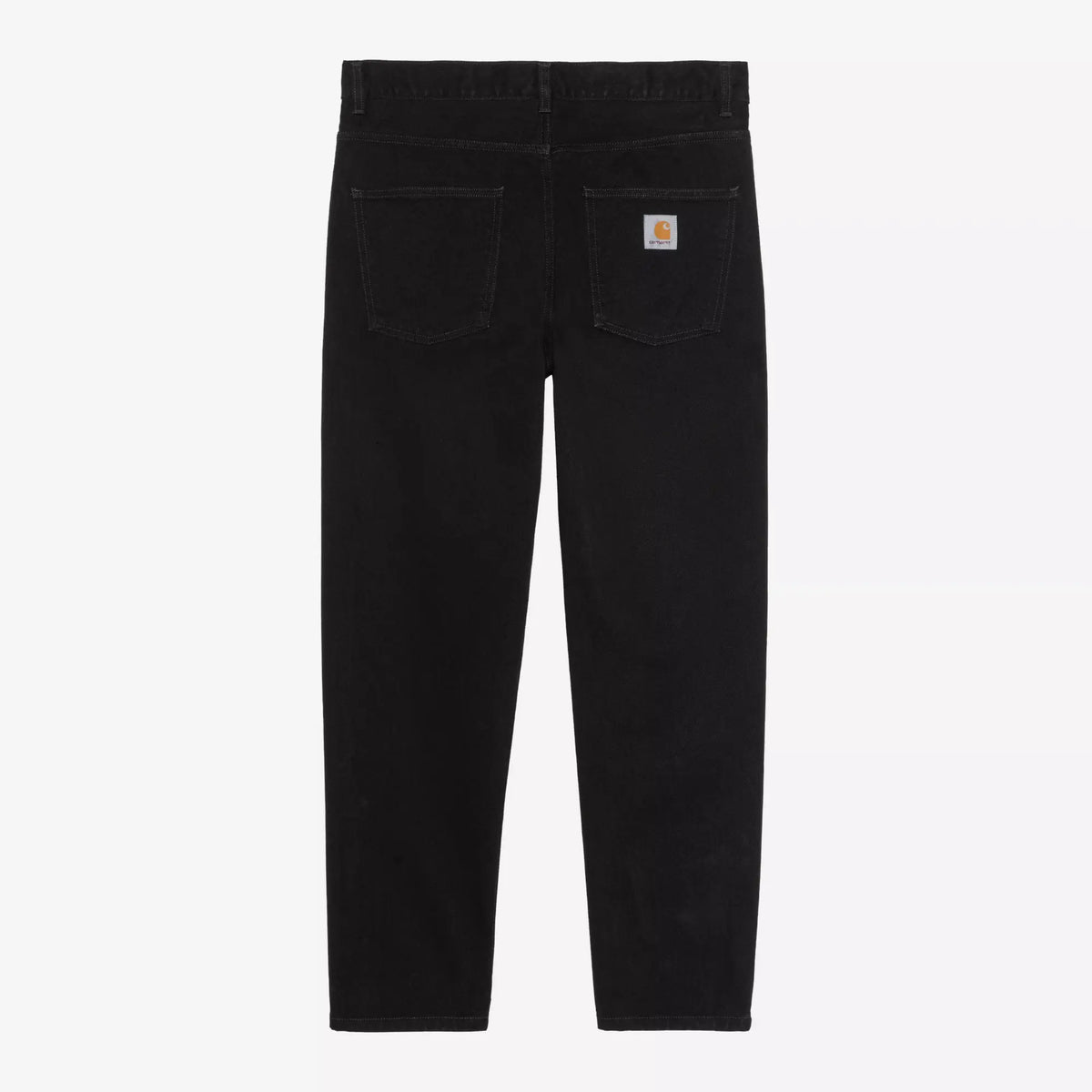 Dos à plat du Newel Pant Black One Wash, poches plaquées piquées ton sur ton et Square Label blanc et orange à droite.