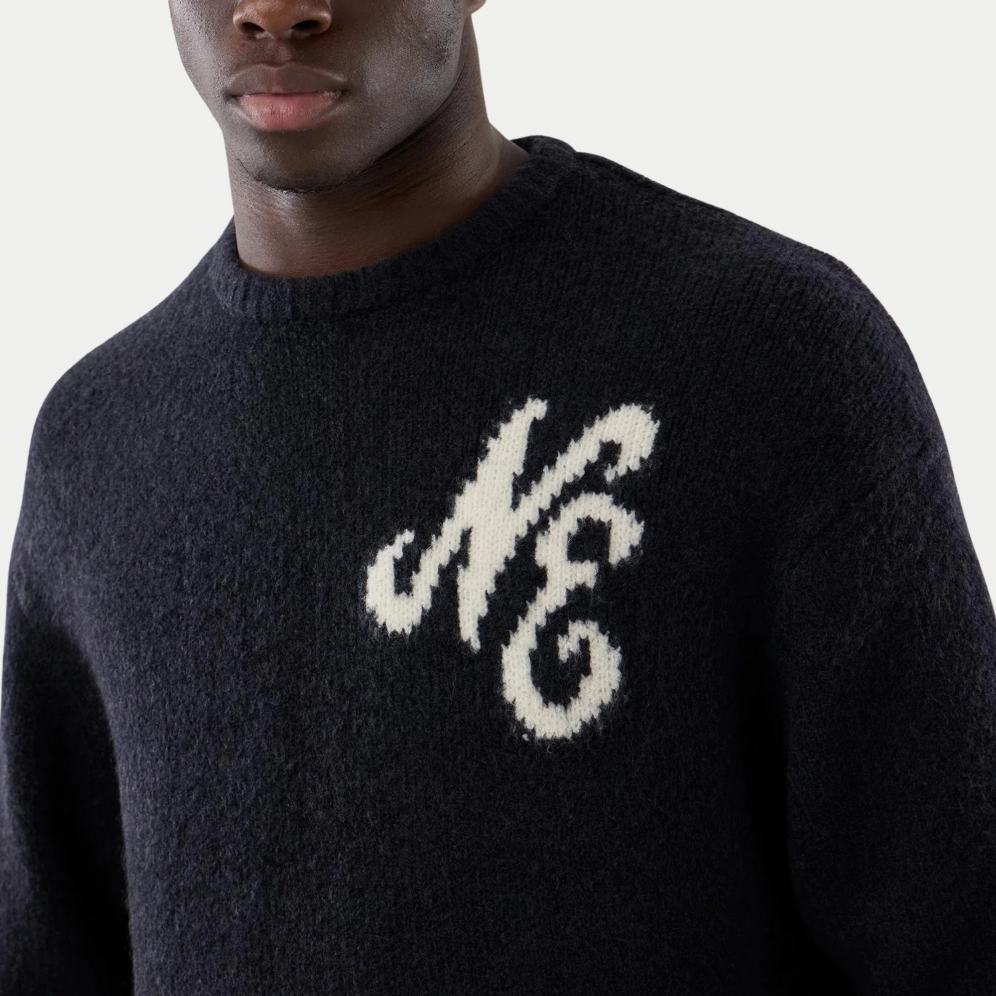 Pull Tricoté Bleu Marine New Era - buste de face, col rond en côtes et maille duveteuse