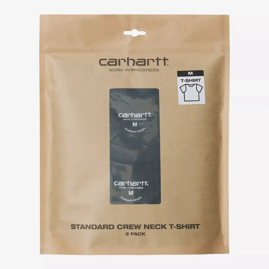 Sachet kraft Standard Crew Neck 2 Pack, les deux t-shirts noirs pliés visibles derrière la fenêtre
