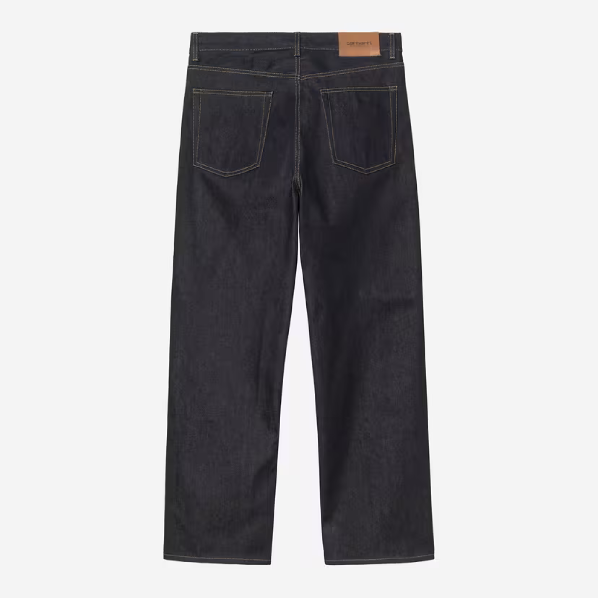 Jean Payson Carhartt WIP Blue Rigid vu de dos, patch cuir Carhartt, empiècement et poches plaquées