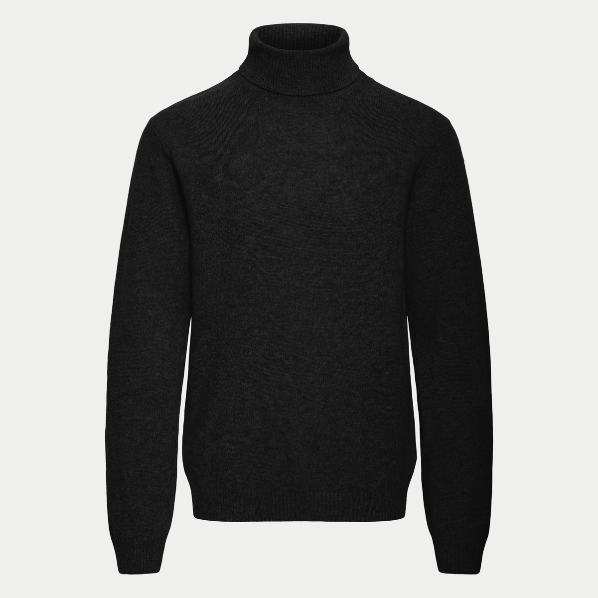 Pull col roulé Casual Friday Anthracite Black, noir mat et uni, vu de face avec son col roulé côtelé