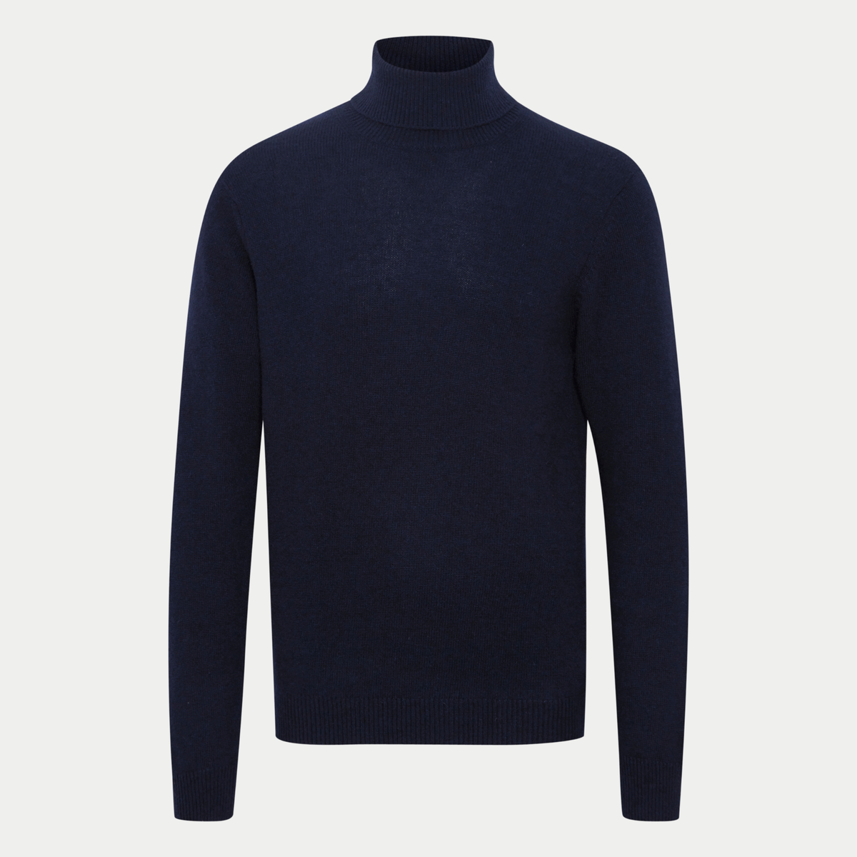 Pull col roulé Casual Friday Navy Blazer, bleu marine profond, vu de face avec son col roulé côtelé