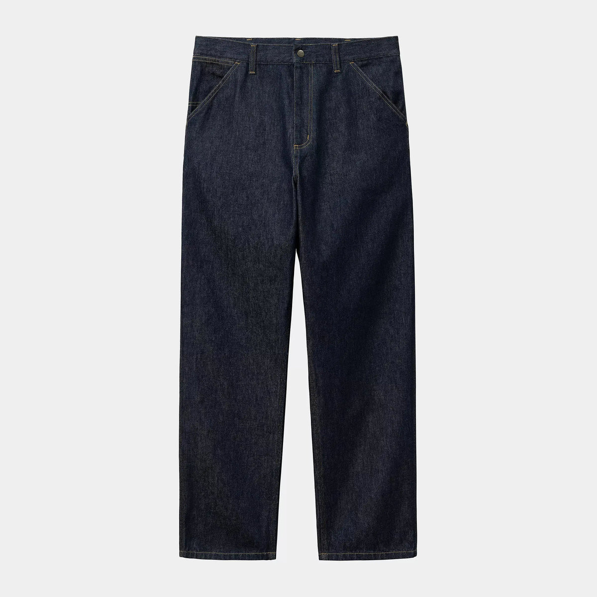 Single Knee Pant Blue Rinsed à plat de face, denim indigo brut, poches biaises et surpiqûres or contrastées