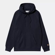 Hoodie Chase Carhartt WIP Bleu Marine à plat de face, cordons ton sur ton, poche kangourou et bords-côtes
