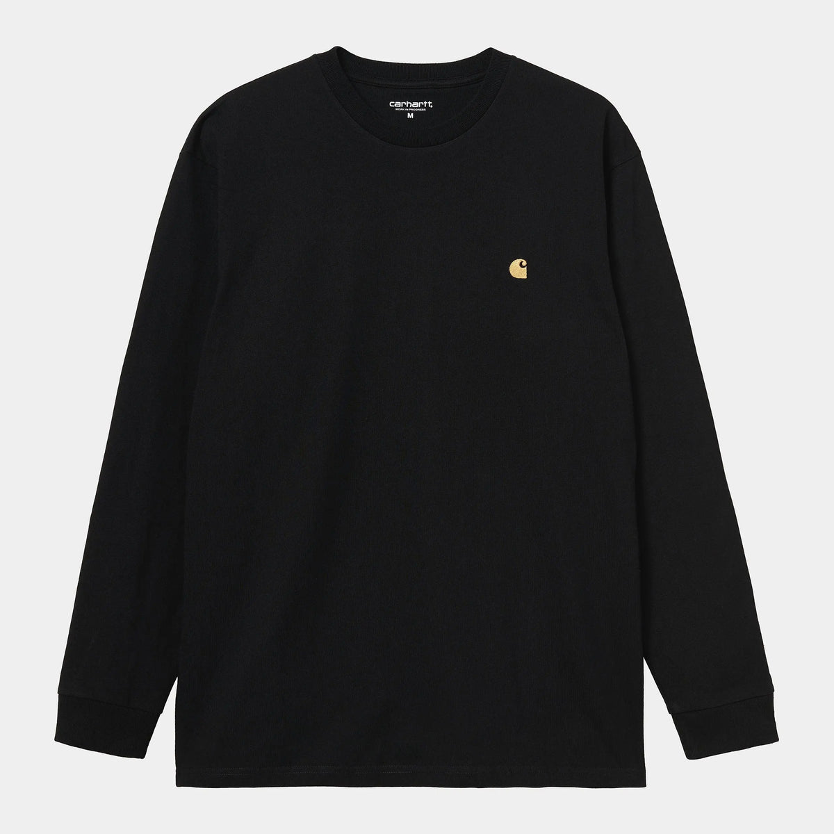 T-shirt manches longues Chase noir Carhartt WIP à plat de face, logo C brodé fil doré sur la poitrine gauche