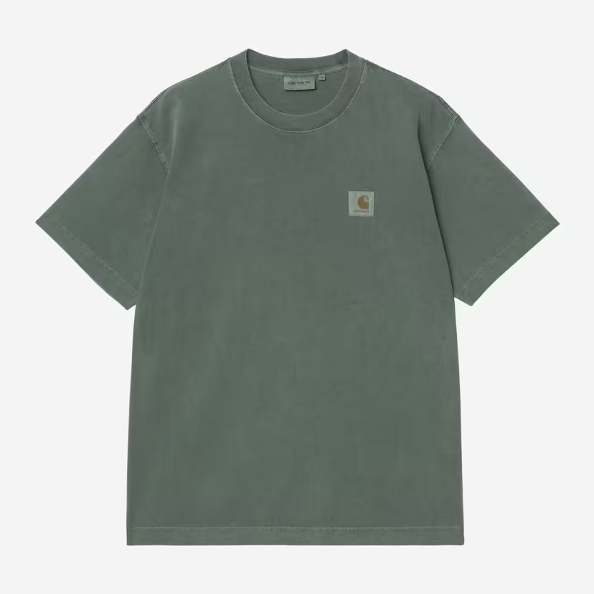 T-shirt Vista Carhartt WIP vert sapin grisé, vue de face à plat avec étiquette carrée cousue sur la poitrine gauche